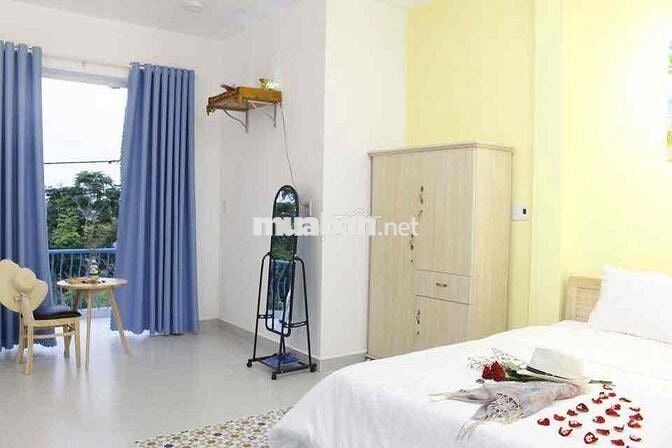 Cho thuê nhà 3PN full nội thất gần biển Tân Trà