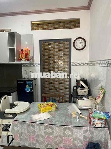 NHÀ ĐẸP -8 triệu —hẻm 6m thông —đường Mã lò ,Bình tân