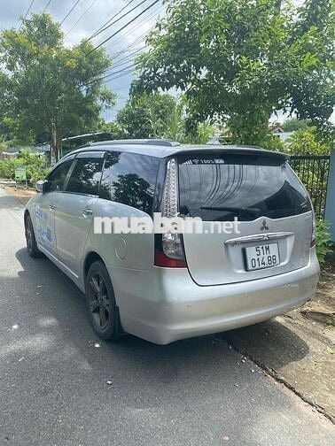 Mitsubishi Grandis 2008 Bạc