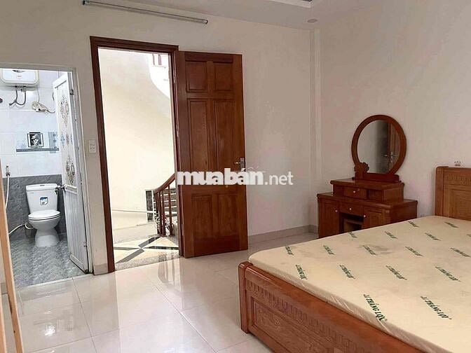 Cho thuê nhà riêng tại Cầu Diễn vào ở luôn