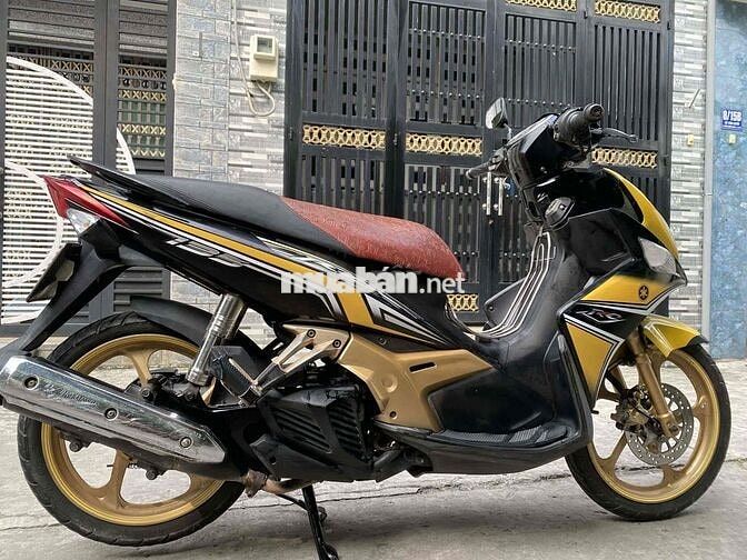 Yamaha Nouvo LX 135cc 2010 Vàng đen 47000km