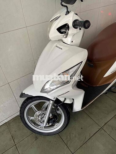 Honda Vision Trắng