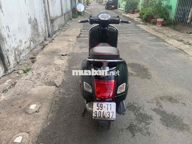 Piaggio Vespa GTS 125 2016 Đen 35.000 km