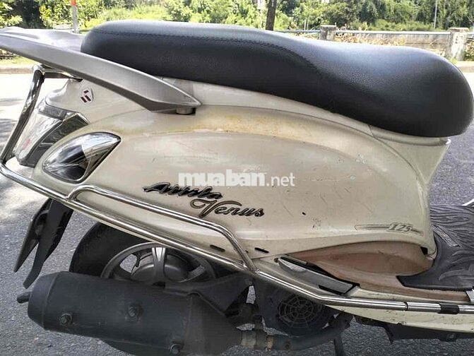 SYM Attila Venus 125cc bstp Trắng kem