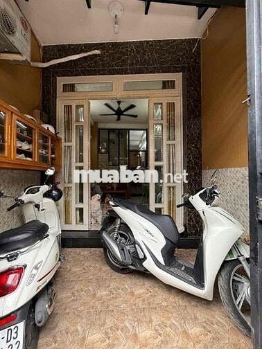 Chính Chủ Bán Nhà 2 Tầng Khu Nguyễn Sơn • gần 40M2 • Hẻm Thông 3M