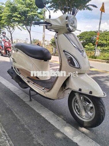 SYM Attila Venus 125cc bstp Trắng kem