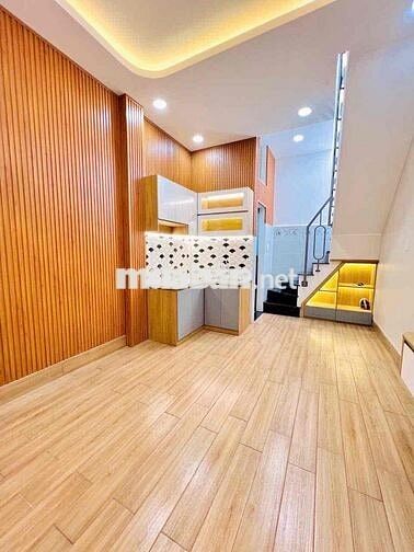 Nhà nhỏ 2 TỶ Cực Hiếm • 20M2 vuông vức • Cách Mặt Tiền Gò Dầu 10M