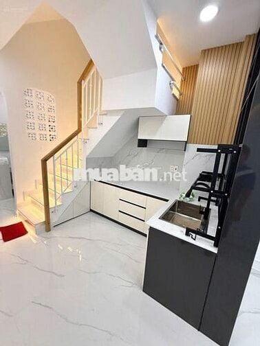 Quận 4 mặt tiền kinh doanh sầm uất nhà mới BTCT 3 tầng 50m2 chỉ 9,8 tỷ