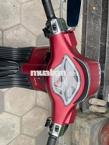 Piaggio Vespa Sprint iGet ABS 2018 Đỏ 15000km
