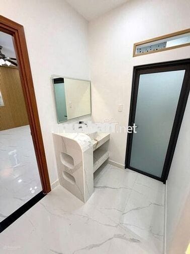 Quận 4 mặt tiền kinh doanh sầm uất nhà mới BTCT 3 tầng 50m2 chỉ 9,8 tỷ
