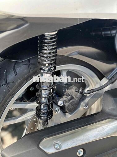 SH 125 2015 Trắng đen Bstp Chính chủ Máy zin