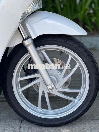 SH 125 2015 Trắng đen Bstp Chính chủ Máy zin