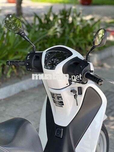 SH 125 2015 Trắng đen Bstp Chính chủ Máy zin