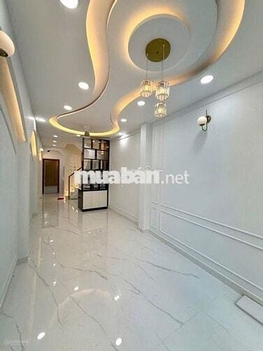 Quận 4 mặt tiền kinh doanh sầm uất nhà mới BTCT 3 tầng 50m2 chỉ 9,8 tỷ
