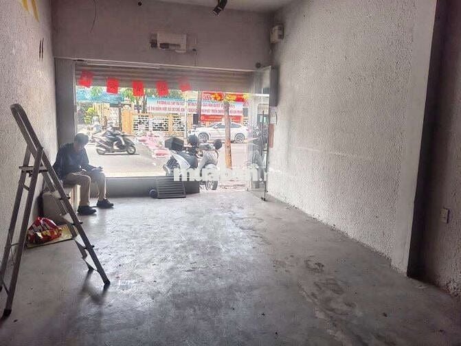 Cho thuê nhà mặt tiền – Nhận diện thương hiệu tốt – KD, VP, Kho & Ở