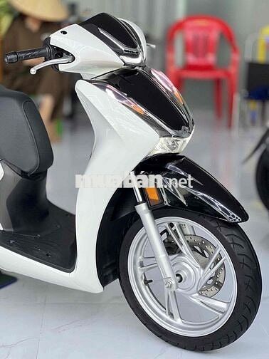 Honda SH 125i CBS 2025 bst 9c zin. nợ xấu trả 50%