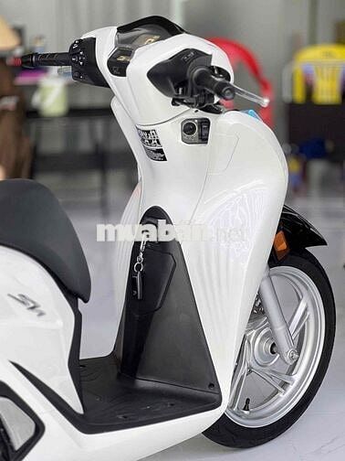 Honda SH 125i CBS 2025 bst 9c zin. nợ xấu trả 50%