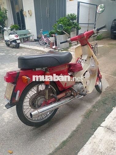 Honda C70E Đỏ Trắng
