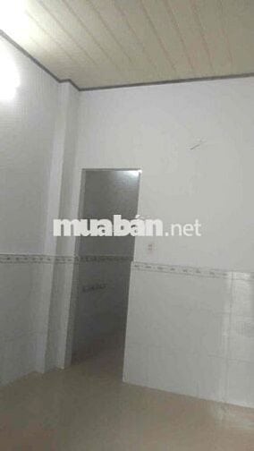 NHA THUE  GIÁ TỐT HẺM TO 5M THOÁNG MÁT - 1 TRỆT 1 LẦU (2PN) CHỈ 8 TRIỆ
