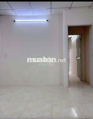 cho thuê nhà nguyên căn nhà mới như hình 3.7x16m 3pn 2wc giá 9tr. 