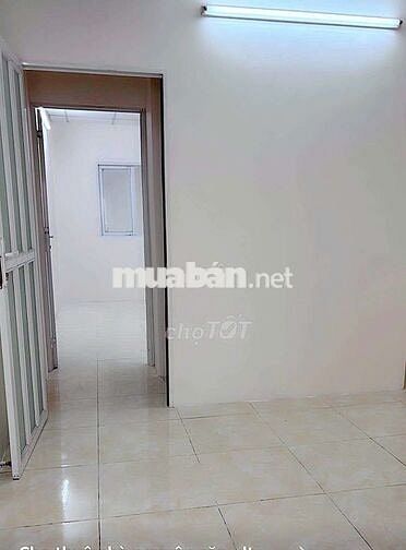 cho thuê nhà nguyên căn nhà mới như hình 3.7x16m 3pn 2wc giá 9tr. 