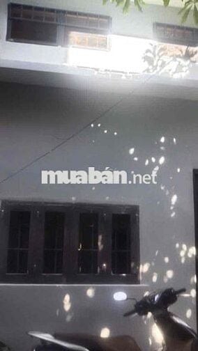 NHA THUE  GIÁ TỐT HẺM TO 5M THOÁNG MÁT - 1 TRỆT 1 LẦU (2PN) CHỈ 8 TRIỆ