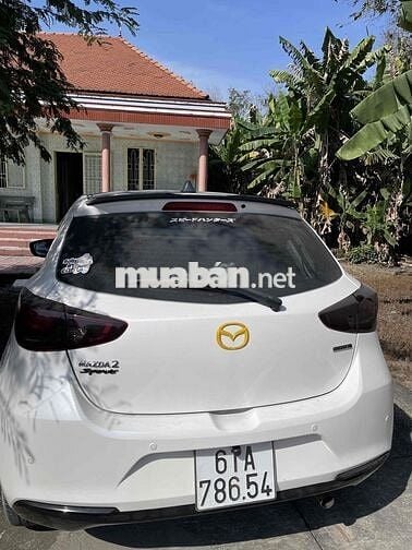 Mazda Mazda 2 Sport Trắng 57 ngàn km