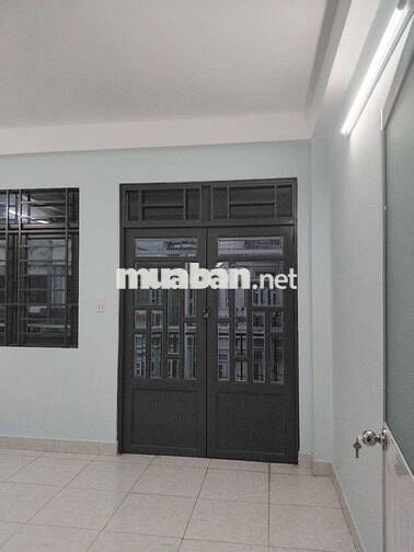 PASS LẠI NHÀ NGUYÊN CĂN 3PN GIÁ TỐT HẺM XE TẢI