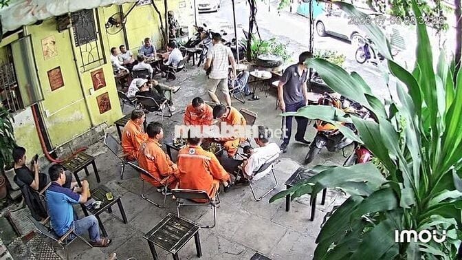 Cần sang quán cà phê đã hoạt động lâu năm