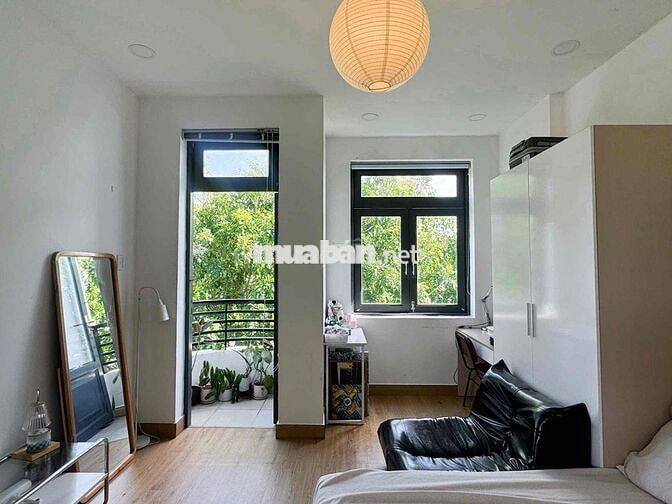 Rộng Thênh Thang - 1PN - Balcon - Tách Bếp - Ngay Tân Định Quận 1