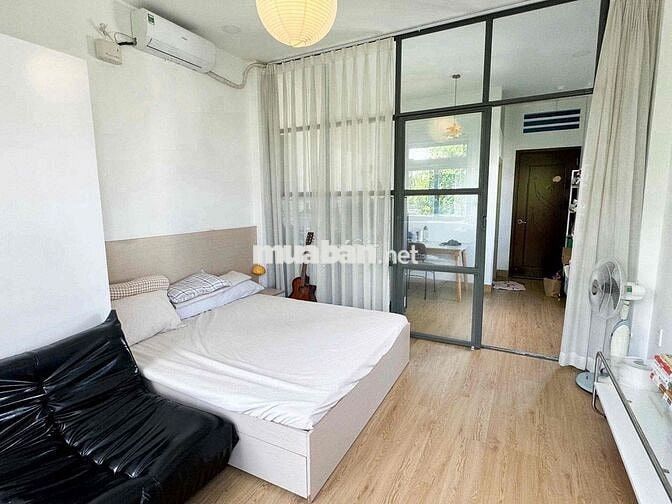 Rộng Thênh Thang - 1PN - Balcon - Tách Bếp - Ngay Tân Định Quận 1