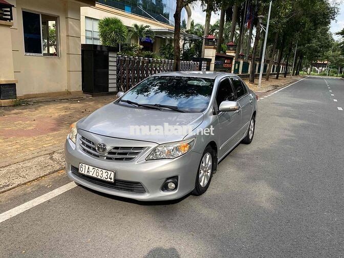 Toyota Altis 2012 Số sàn Bạc