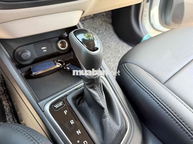 Hyundai Accent đki 2022  Số tự động 1v9 km như mới