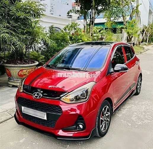 Hyundai i10 Số tự động màu Đỏ