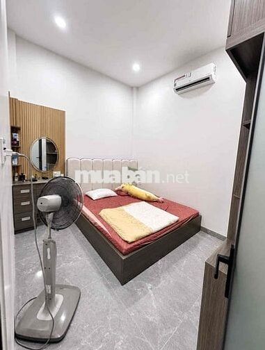 VILLA SÂN VƯỜN PHÍA BẮC - 3 PHÒNG NGỦ - FULL NỘI THẤT