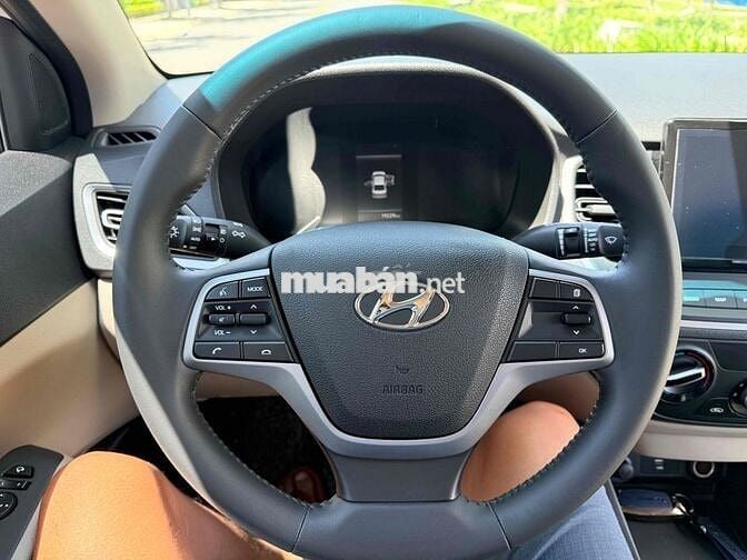 Hyundai Accent đki 2022  Số tự động 1v9 km như mới