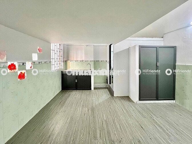 Cho Thuê Phòng Gác Cửa Sổ Trời Nội Thất Gần Luỹ Bán Bích - Đầm Sen