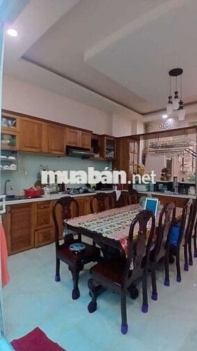 mặt tiền kinh doanh,gần Bx quận 8, 5mx19m, 4 tầng, nhỉnh 9,x tỷ