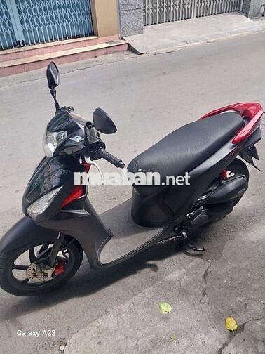 Honda Vision màu Đen, Đỏ