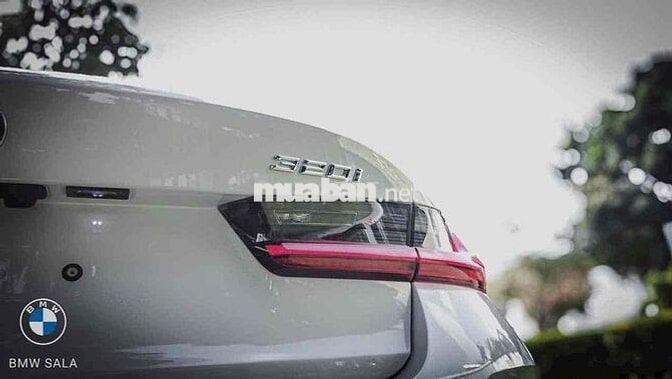BMW HCM Ưu đãi BMW 320i Sport Line LCI 2025 New
