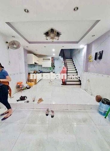 Cho thuê nhà nguyên căn hxh Đường Lê Văn Sỹ Quận 3