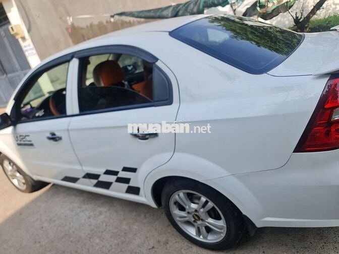 Chevrolet Aveo LTZ 2018 Trắng 5 chỗ 199000 km