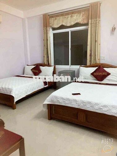 Bán Khách sạn Mặt Tiền Hà Bổng
+ 5 tầng, 18 phòng ngủ khép kín,