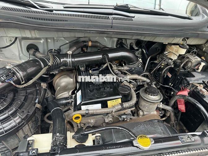 Toyota Innova E 2015 Số sàn Bạc