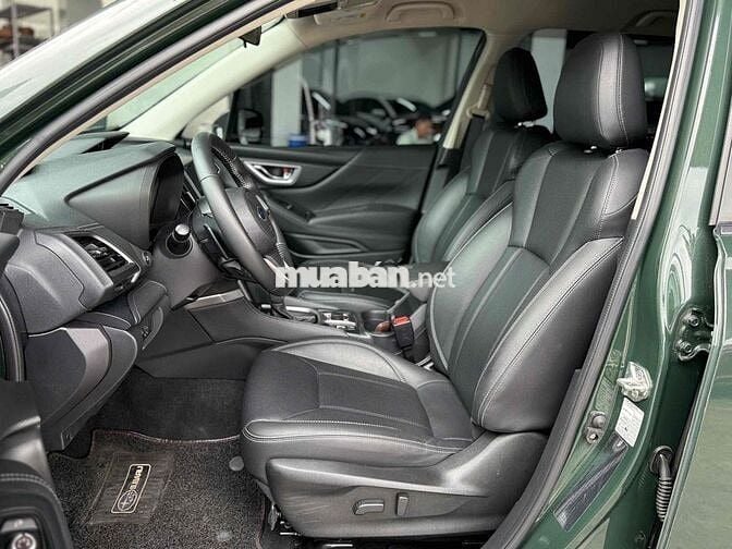 Subaru Forester 2.0 i-L Facelift 2023 Xanh rêu