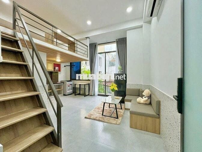 Toà 25P Gác Cao Mới Xây Full NT_Ban công riêng_Ngay Phan Văn Hớn