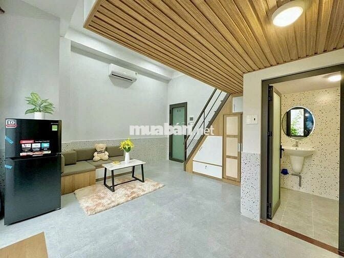 Toà 25P Gác Cao Mới Xây Full NT_Ban công riêng_Ngay Phan Văn Hớn