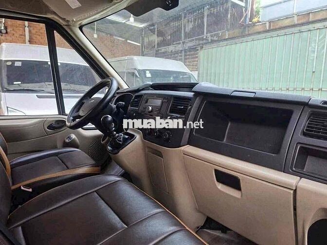 Ford Transit 2017 Xe Van Bạc