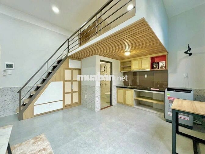 Toà 25P Gác Cao Mới Xây Full NT_Ban công riêng_Ngay Phan Văn Hớn