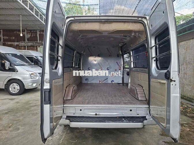 Ford Transit 2017 Xe Van Bạc